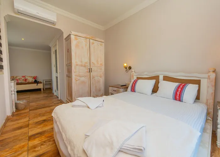 מלון Cennet Life