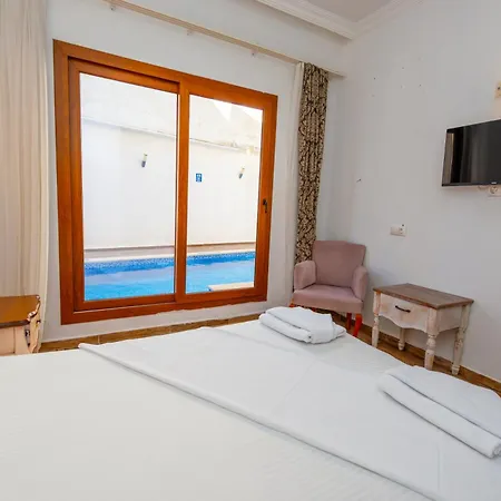 Cennet Life 3* 페티예