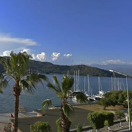 Cennet Life 페티예