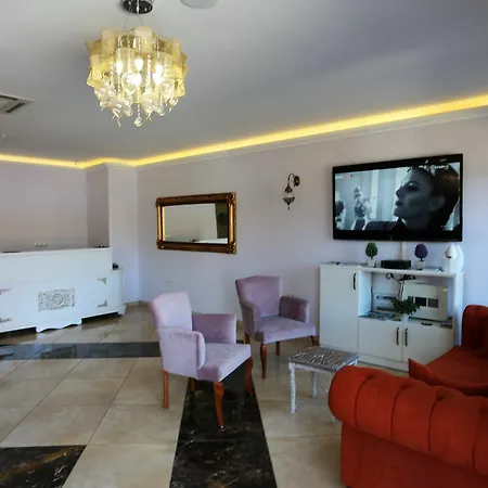 Cennet Life فندق فتحية