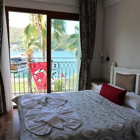 Cennet Life Hotel